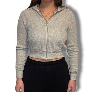 Aritzia TNA Cropped zip up sweater